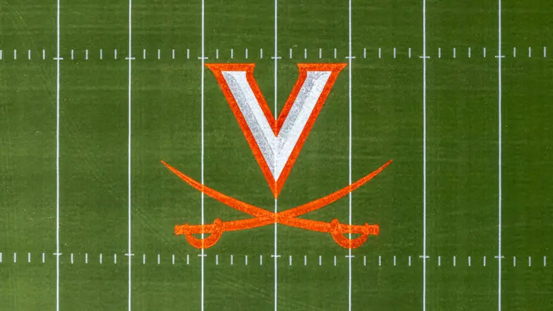 Desktop background: Football field