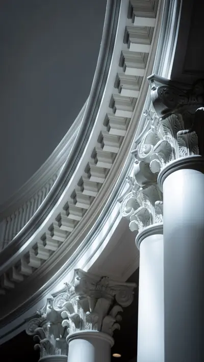 Phone background: Rotunda dome room columns