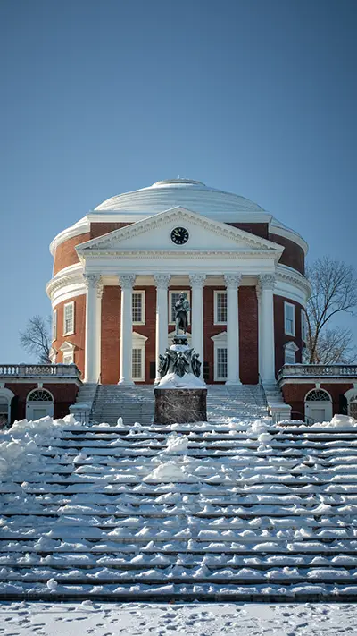 Phone background: the north steps of the Rotunda in snow