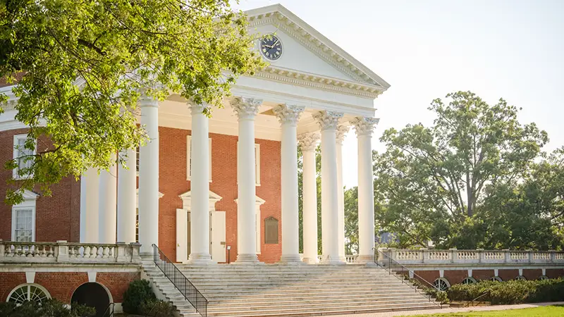Desktop background: the Rotunda